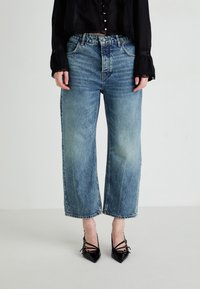 Free People DEEP TRANCE DROPPED - Džínsy voľného strihu - blue denim