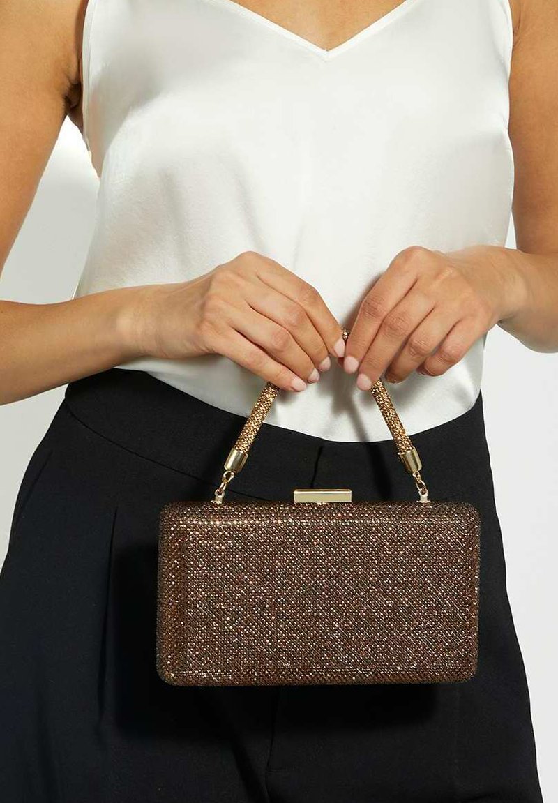 Brown clutch bag made of sparkling material, rectangular shape, with a gold-tone chain handle and clasp. Textured surface with shimmering accents.