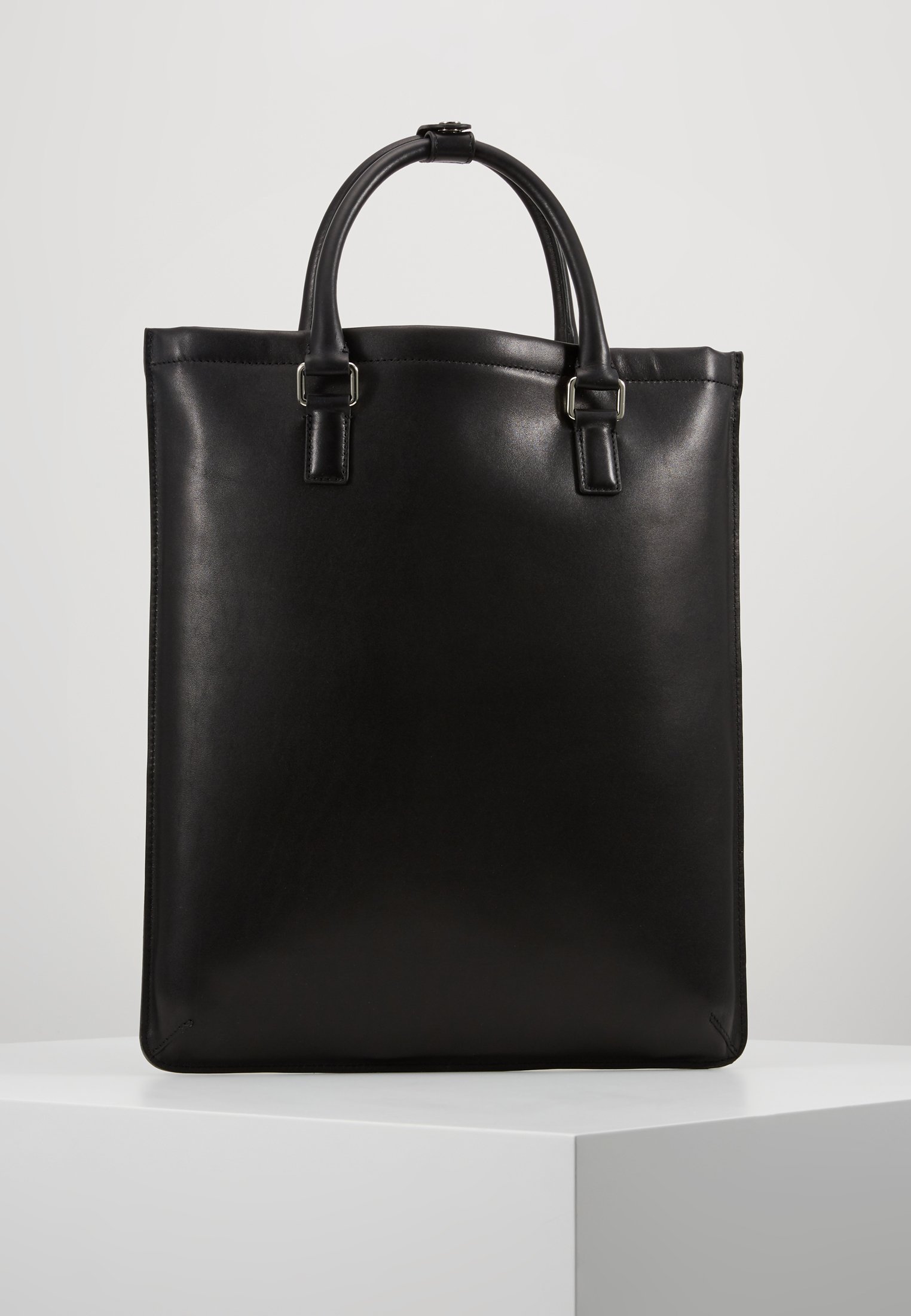 Tiger of Sweden BEHRENS Håndveske black Zalando.no Steffen Schraut CLAUDIA Håndveske black Zalando.no