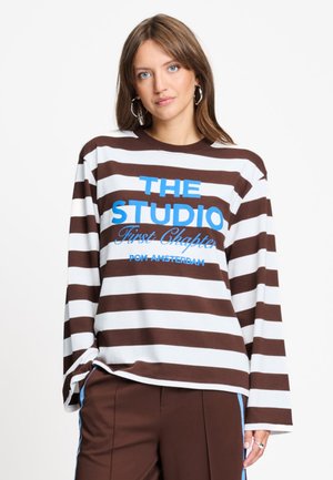 POM Amsterdam, LONGSLEEVE - JOY STRIPED BROWN WHITE - Longsleeve - multi colour