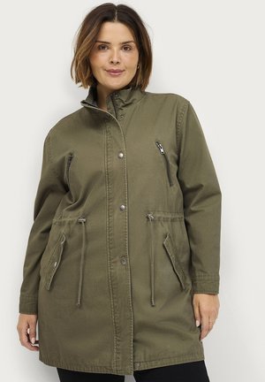 Ellos Plus collection Parkaer - khakigrün