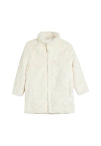 Cappotto in pelliccia sintetica color crema con un motivo floreale testurizzato, colletto alto e maniche lunghe. La chiusura frontale presenta bottoni nascosti.