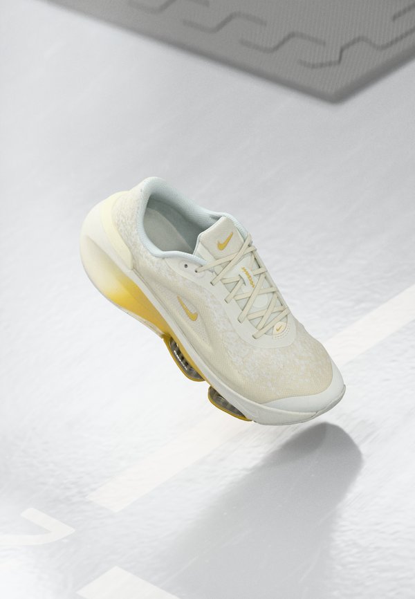 VERSAIR - Training shoe