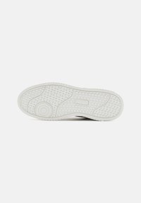 Jack & Jones JFWEALING - Baskets basses - anthracite