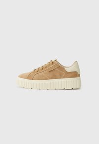 SVENJA  - Sporta apavi - light pure sand