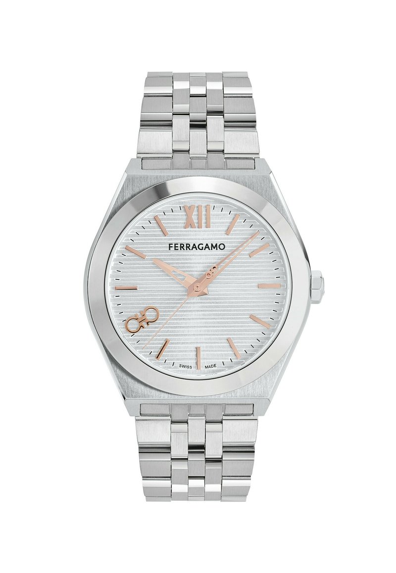 Silberner Edelstahl-Uhren mit achteckigem Gehäuse, strukturiertem silbernen Zifferblatt, roségoldenen Akzenten und einem gebürsteten Metallarmband.