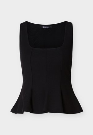 Juoda rankovių palaidinė be rankovių su kvadratinio formos iškirpte ir išplatėjusia apačia, pagaminta iš lygios medžiagos, rodoma ant šviesaus vientiso fono.