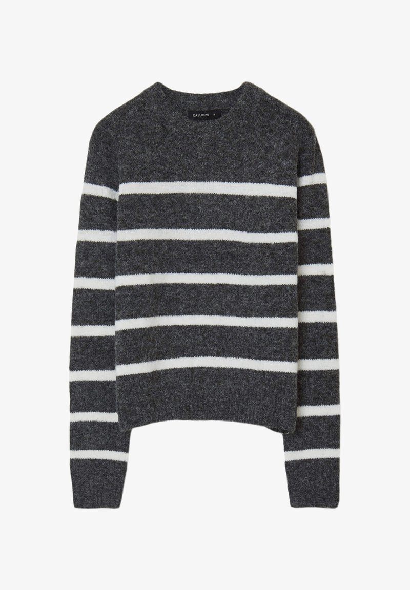 Dunkelgrauer Pullover mit weißen horizontalen Streifen, Rundhals, langen Ärmeln und einem weichen, strukturierten Stoff. Das Etikett trägt die Aufschrift "CALLIOPE."