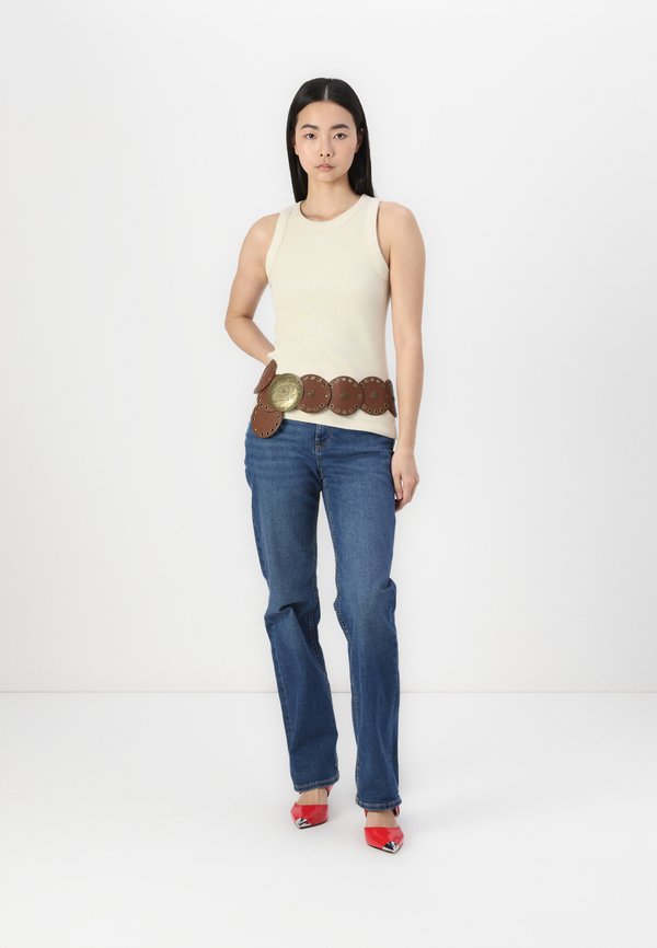 TANK - Top - summer earth4