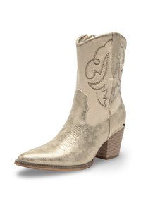Botte de cow-boy en or, fabriquée en cuir texturé, avec un bout pointu, des coutures décoratives et un talon empilé. Fermeture éclair latérale pour une mise en file facile.