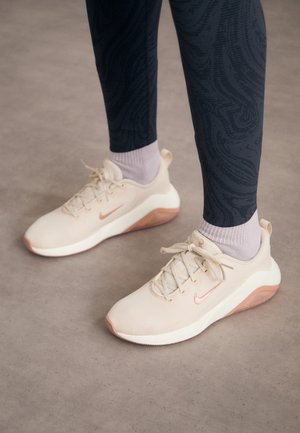 AIR ZOOM BELLA - Treningssko - pearl white/rose gold-coloured