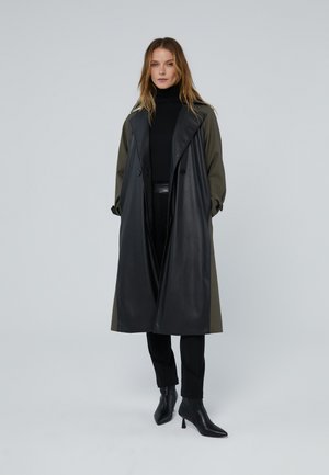 LOLA CASADEMUNT, Gabardina - black