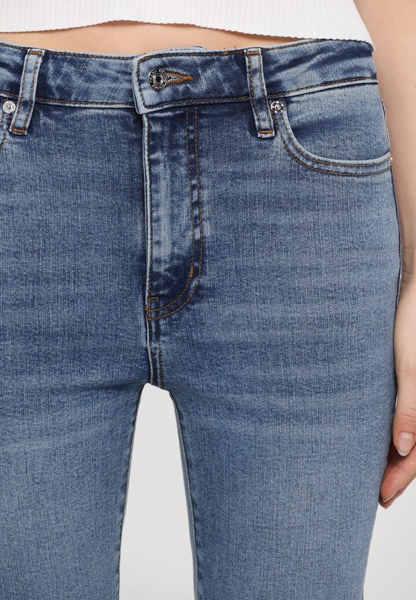 LE MINI BOOT - Bootcut jeans2