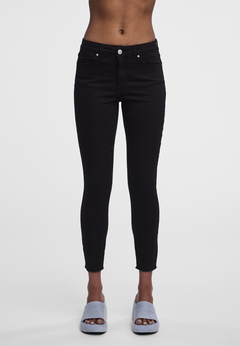 Pieces PCDELLY - Jeans Skinny Fit - black denim