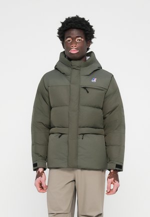Olive green padded jacket featuring a hood, front zip, chest pocket, and adjustable drawstrings at the waist and cuffs.