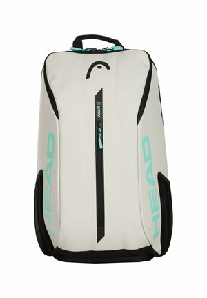 Zaino sportivo HEAD grigio chiaro con loghi turchesi, tasche con cerniera nere e maniglia superiore.