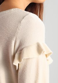 Vero Moda Neule - off-white
