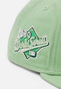 New Era MLB PATCH 9FIFTY® UNISEX - Boné - green