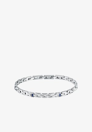 Bracciale in argento con anelli rettangolari intrecciati e accenti di pietre blu. Texture liscia con una finitura lucida.