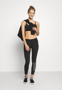 adidas Performance BRA - Stanik sportowy z lekkim wsparciem