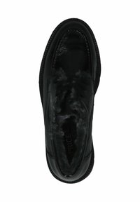 Scarpa in pelle nera con superficie liscia, punta tonda e morbida foderatura in pelliccia. Presenta una tradizionale allacciatura e una robusta suola in gomma nera.