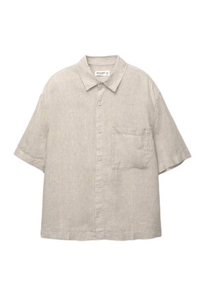 Chemise à boutons à manches courtes, de couleur gris clair, en tissu texturé, avec une poche poitrine et un col décontracté.