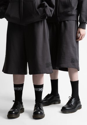 BLARE UNISEX - Rövidnadrágok - old black