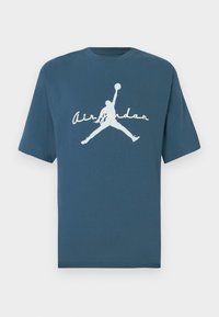 Unausgewählt, squadron blue/sail/aura