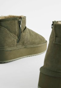 Next Botas para la nieve - khaki green