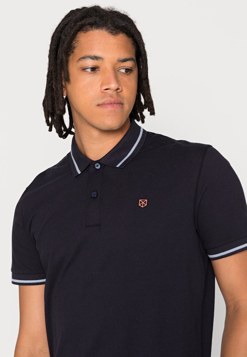 Herren T-Shirts basic | Jack & Jones PREMIUM JPRBLASTRUCTURE Poloshirt perfect navy/dunkelblau - EH36380 Herren T-Shirts basic | Jack & Jones PREMIUM JPRBLASTRUCTURE Poloshirt perfect navy/dunkelblau - EH36380