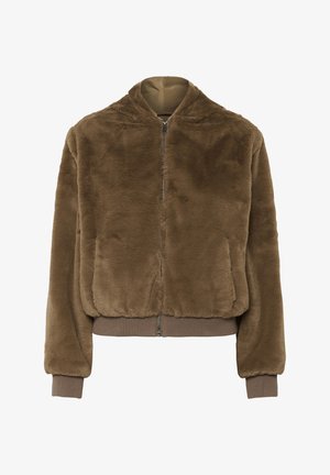 Ruskea tekoturkiskaulustakki vetoketjukiinnityksellä, ribbireunuksilla hihansuissa ja helmassa. Varustettu sivutaskuilla ja pyöreällä kaula-aukolla tiiviin istuvuuden takaamiseksi.