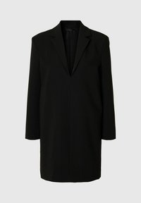 Černý oversized blazer se strukturovaným límcem, dlouhými rukávy a hladkým povrchem. Jednoduchý design, bez viditelných zapínání nebo vzorů.