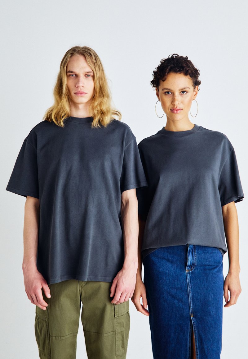 Jack & Jones PREMIUM JPRBLAHARVEY TEE UNISEX - Paprasti marškinėliai - asphalt