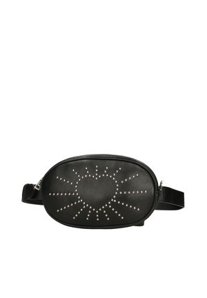 Schwarzer Leder-Bauchtasche mit ovaler Form, verziert mit silbernen Nieten, angeordnet in einem Sonnenstrahlmuster. Verstellbarer Riemen für sicheren Tragekomfort.