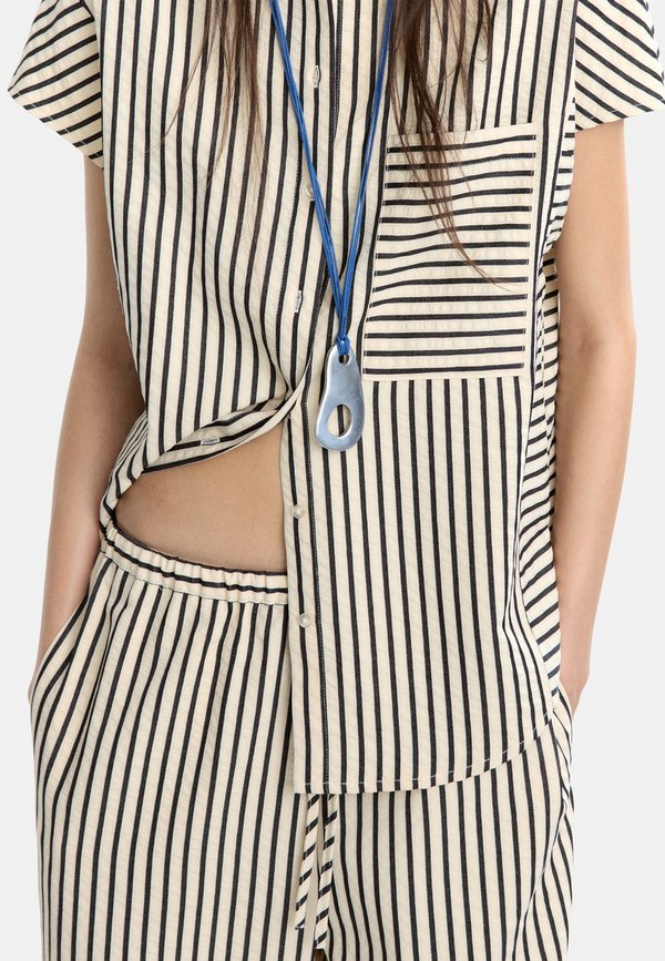 CREED BRIGHT - Trousers3