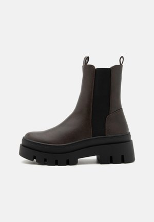 Enkellaarsjes met plateauzool - brown