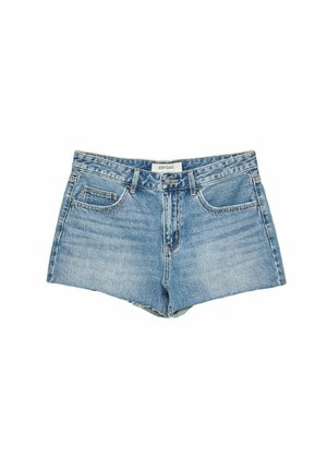 Shorts en jean, bleu clair, taille haute, design à cinq poches, ourlet effiloché, fermeture à bouton standard, étiquette logo au niveau de la taille.