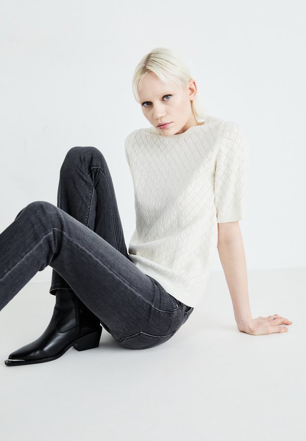 SLFHELEN ONECK - Basic T-shirt - birch4