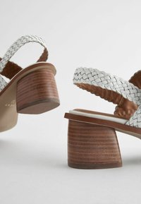 Next FOREVER COMFORT WEAVE BLOCK - Sandaler - white