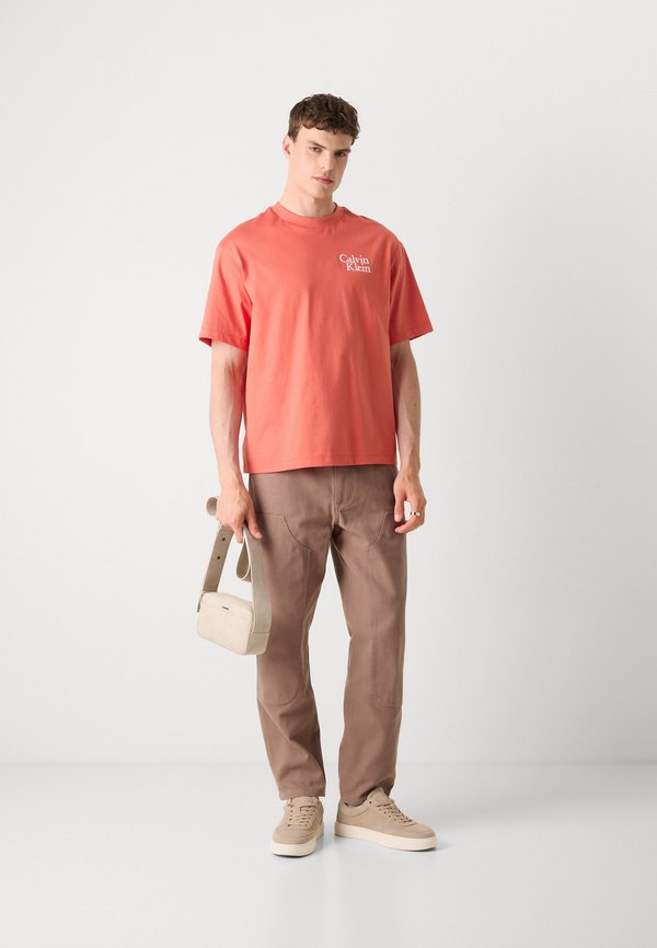 Basic T-shirt - mecca orange4