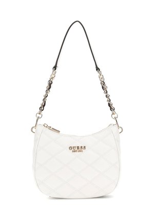 Borsa a tracolla bianca trapuntata con forma curvata, dotata di una catena nera e dorata e chiusura a zip. Accento del logo dorato sul davanti.