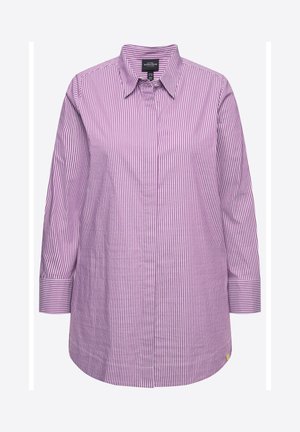 Gestreiftes Hemd in Helllila und Weiß, mit langen Ärmeln, einem Kragen und einem geschwungenen Saum. Aus weichem Baumwollstoff gefertigt.