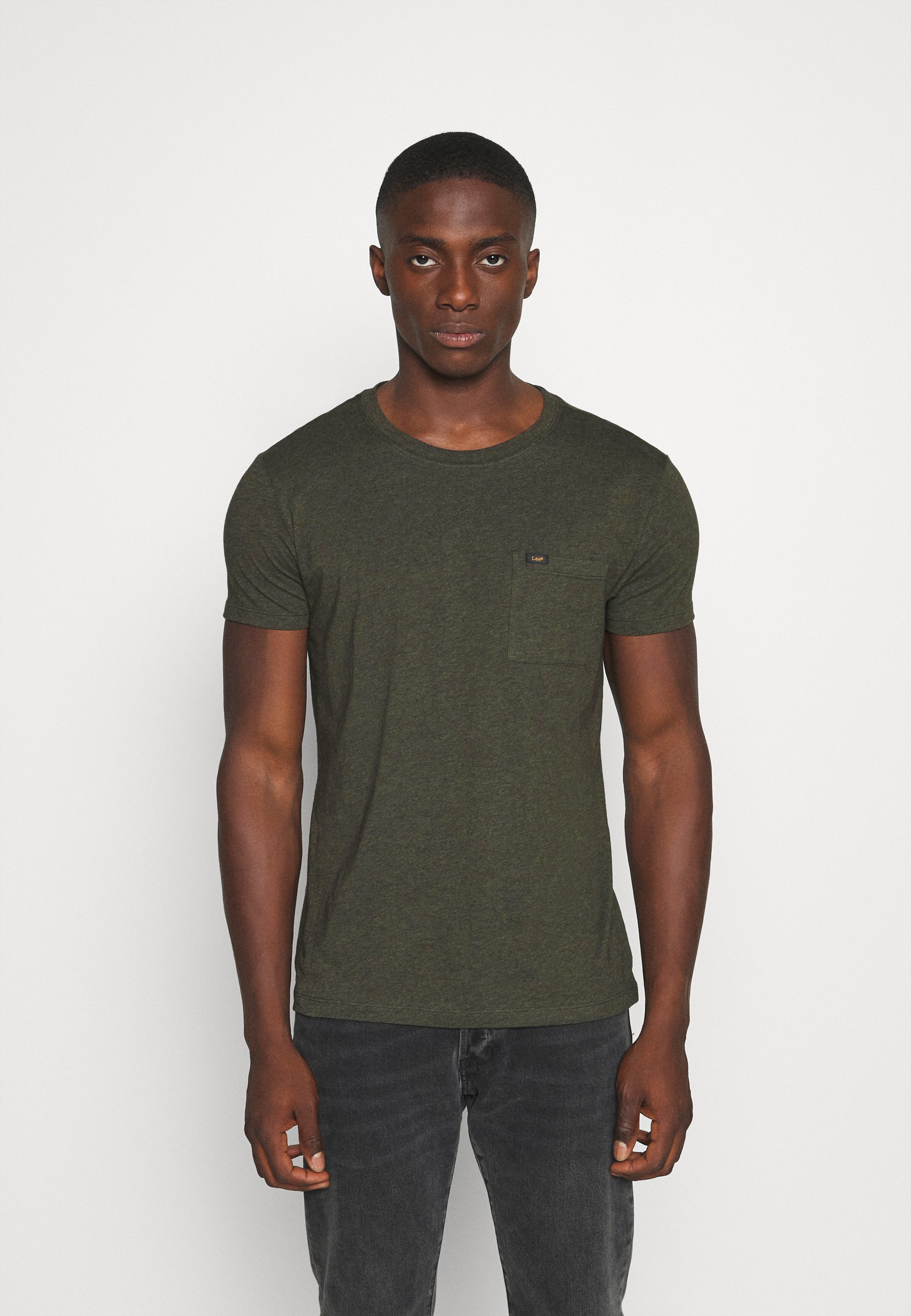 Lee ULTIMATE POCKET TEE T shirts serpico green Zalando.no Lee SHAPED TEE - T-shirts - serpico green