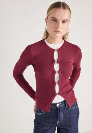 RIB BUCKLE TOP - Adīta jaka - tawny port