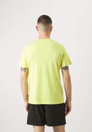 T-shirt print - green