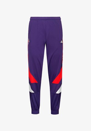 Pantaloni sportivi viola con accenti geometrici rossi e bianchi, cintura elastica e polsini alla caviglia, con piccoli loghi sulla parte superiore delle cosce.