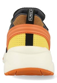 MUNICH MINI TRACK VCO 8890073  - Zapatillas de entrenamiento - grey orange