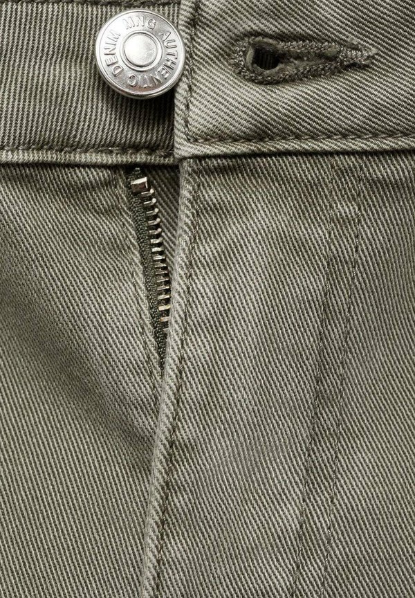 CULOTTE - MIT NIETEN - Flared Jeans3