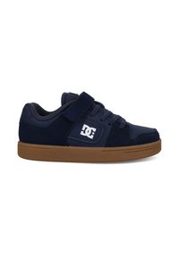 Navy plave suknene i sintetičke tenisice sadrže čičak traku, okrugli vrh i smeđu gumenu potplate. DC logo je vidljiv s bočne strane.