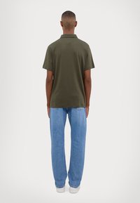 Michael Kors SLEEK NEW - Basic póló - ivy